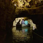 Bazaltorgona 아파트 Kisapati