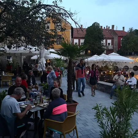 Nyugalom Szigete Bazaltorgona