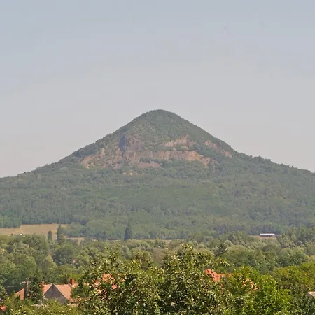 Nyugalom Szigete Bazaltorgona Kisapati